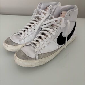 Nike White and Black Blazers